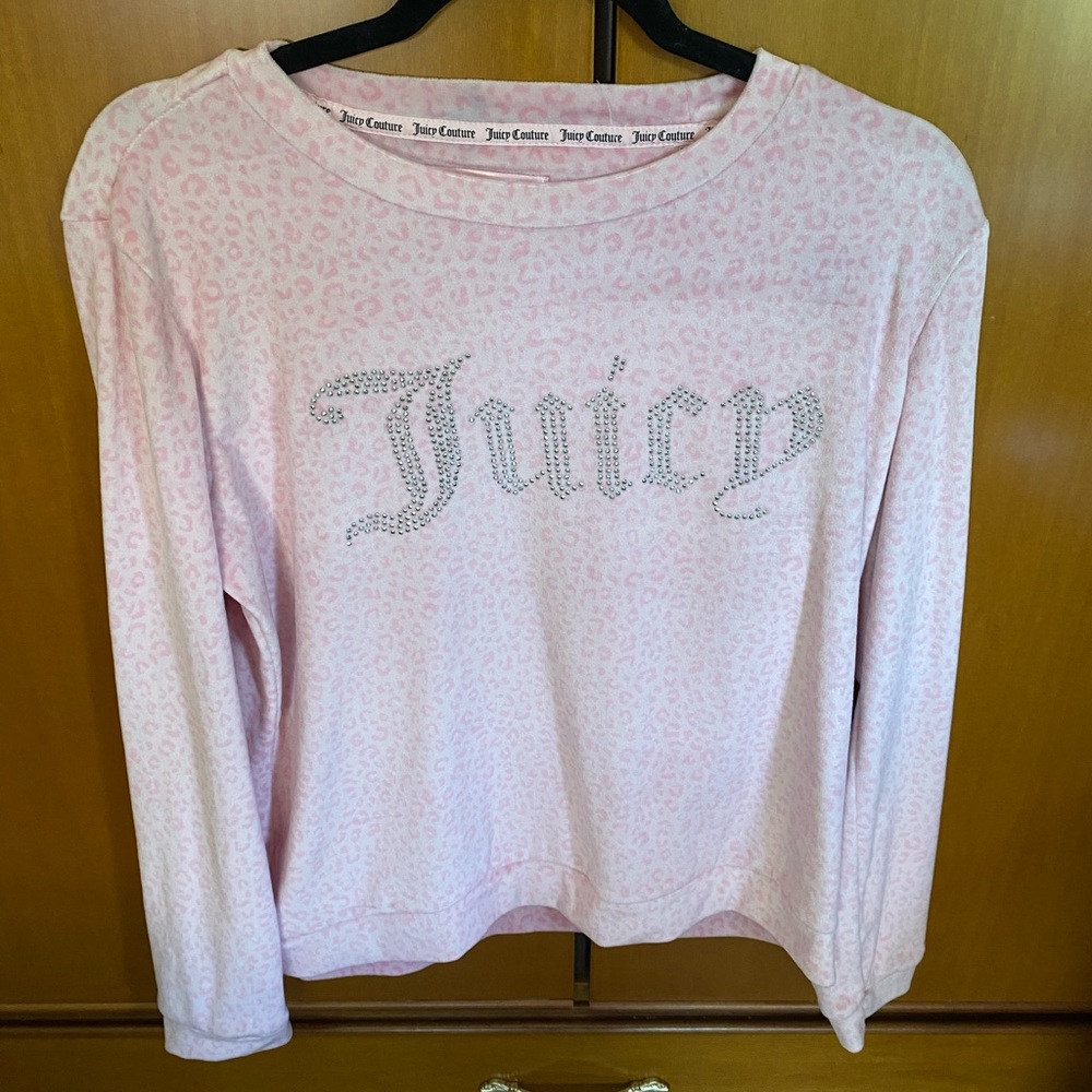 Juicy Couture leopard print top